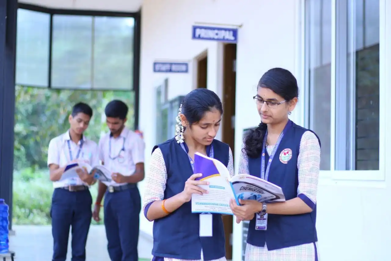 Vishwadarshana PU College Campus